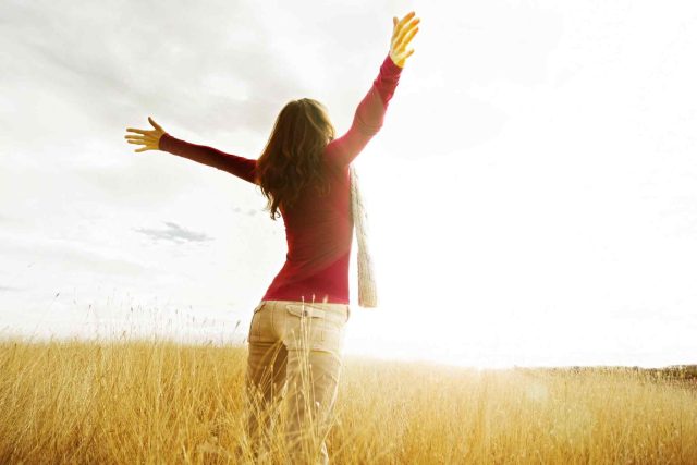 https://tandtfamilycenter.com/wp-content/uploads/2018/01/life-coach-excerpt-04-640x427.jpg